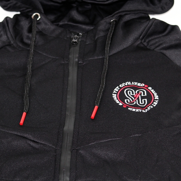 Luxury tec joggersuit - Picture 2 of 4